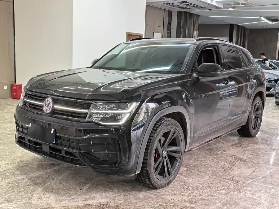 Volkswagen Tiguan X Tiguan X 2023 380TSI four-wheel drive flagship version 2024 — фото 1, купить с доставкой в Москву