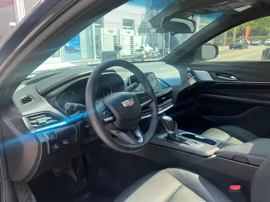 Cadillac CT4 2022 28T luxury model 2023 — миниатюра 2