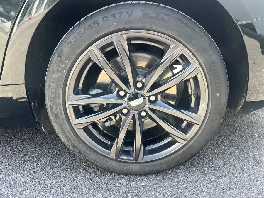 Cadillac CT4 2022 28T luxury model 2023 — миниатюра 4