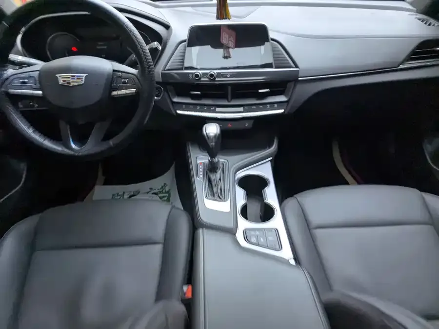 Cadillac CT4 2022 28T luxury model 2022 — миниатюра 3