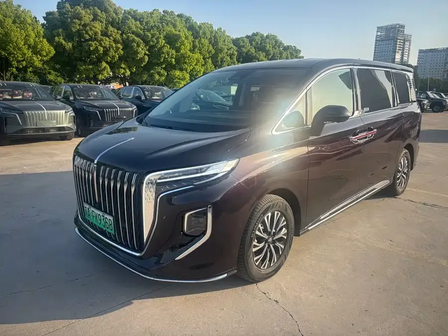 Hongqi HQ9 PHEV 2024