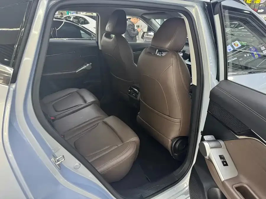 GAC Trumpchi GS4 Trumpchi GS4 2024 MAX 1.5T Flagship Edition 2024 — миниатюра 4