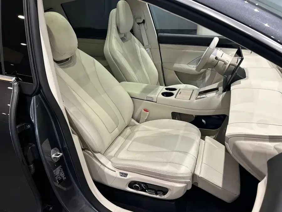 Smart world R7 Zhijie R7 2024 pure electric 802km Max 2025 — миниатюра 4