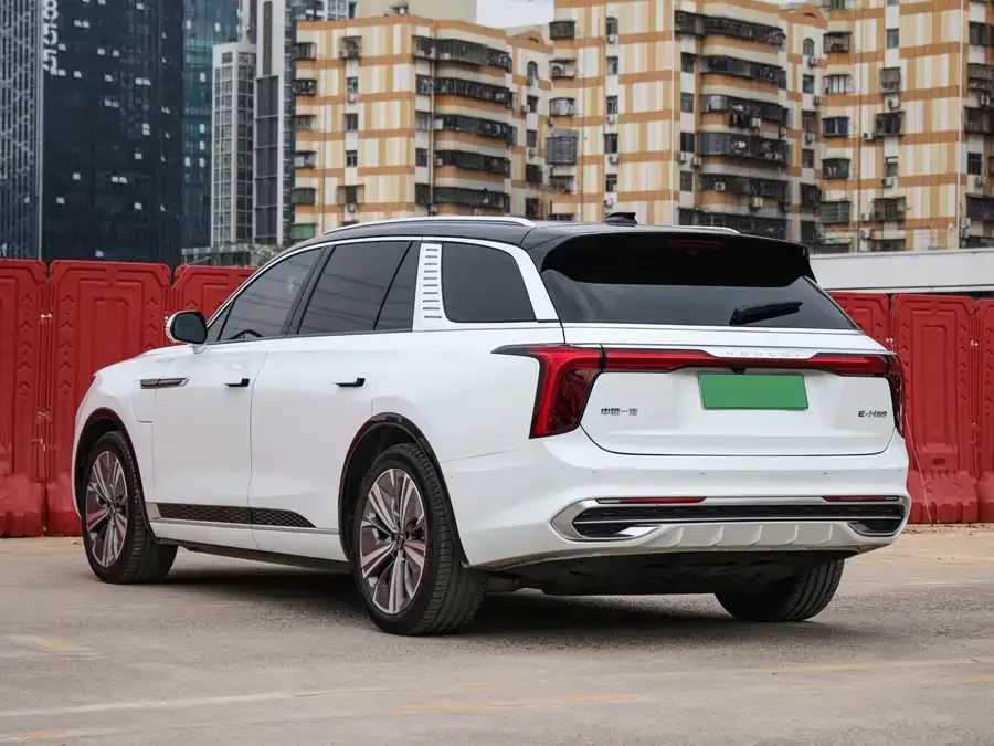 Hongqi E-HS9 Hongqi E-HS9 2022 660km Changqi Edition Six Seaters 2023 — миниатюра 5