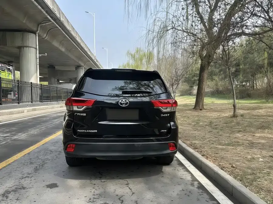 Toyota Highlander Highlander 2021 2.0T 4WD Elite Edition 7 Seaters 2022 — миниатюра 2