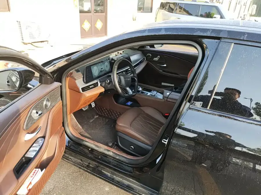 Chery Arrizo 8 Arrizo 8 2025 2.0T Automatic + 2025 — миниатюра 4
