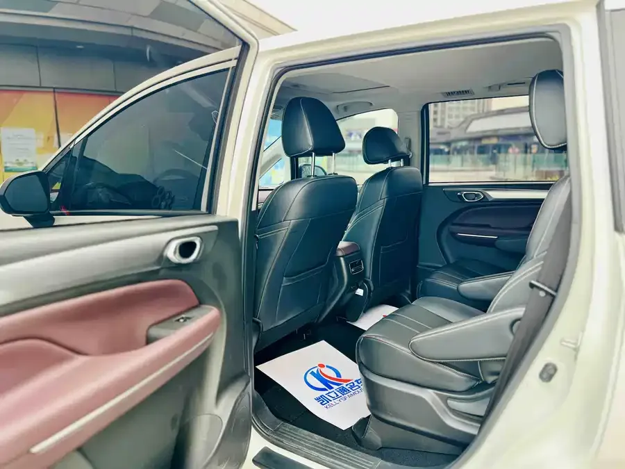 GAC Trumpchi M6 Trumpchi M6 2023 PRO 270T DCT Luxury Edition 2024 — миниатюра 2