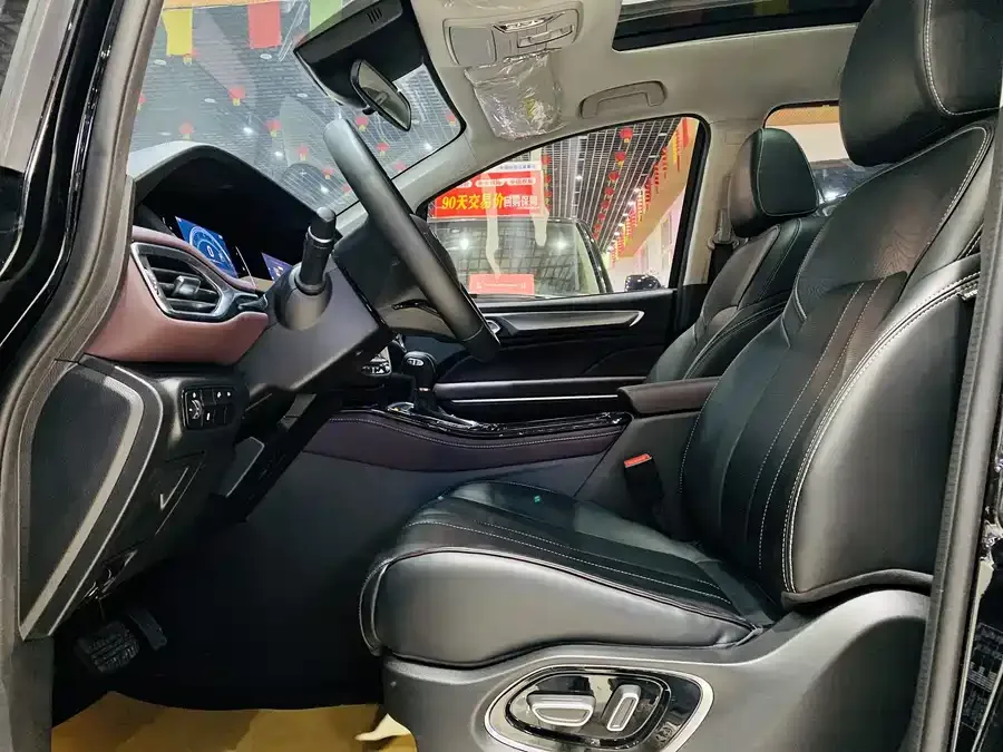 GAC Trumpchi M6 Trumpchi M6 2023 PRO 270T DCT Premium Edition 2024 — миниатюра 3