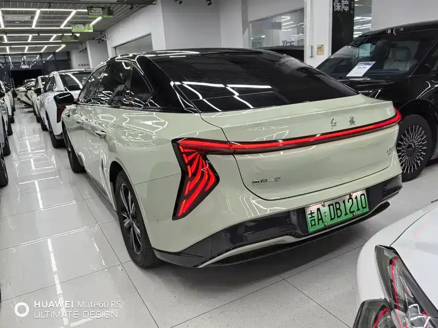 Hongqi EH7 Hongqi EH7 2024 690 Pro 2024 — миниатюра 4