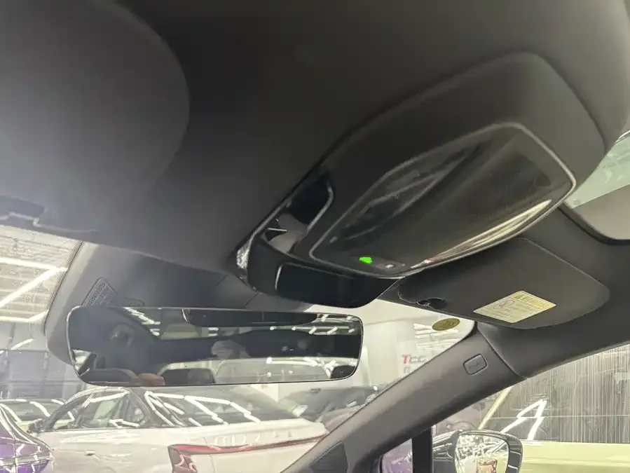 Hongqi EH7 Hongqi EH7 2024 690 Pro 2024 — миниатюра 3