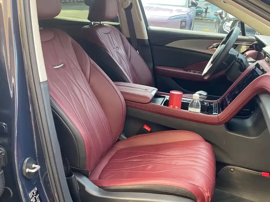 Hongqi H5 Hongqi H5 2024 2.0T Automatic Intelligent Connection Flagship Edition 2023 — миниатюра 3