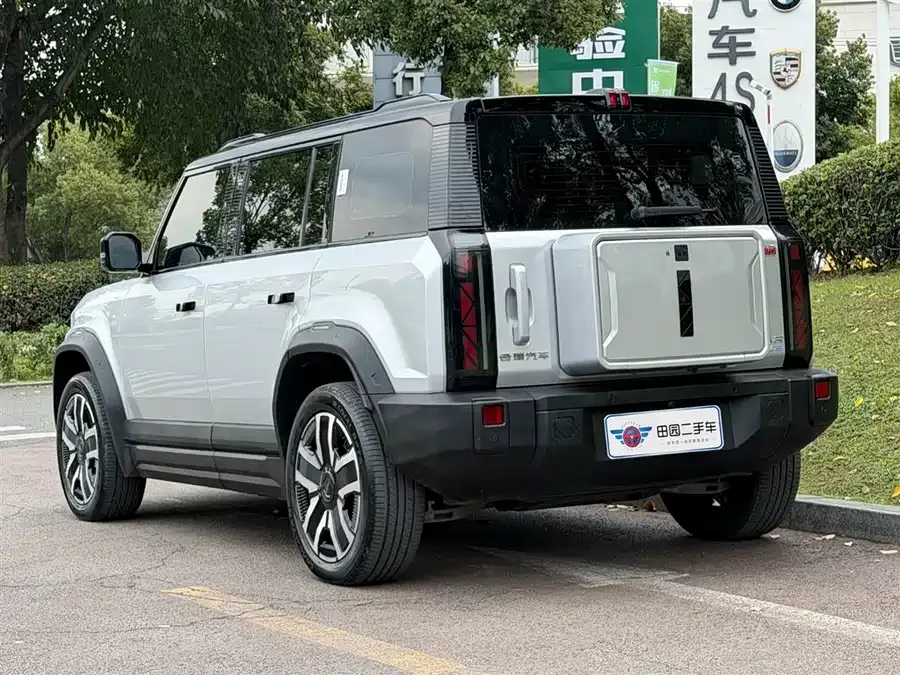 iCAR 03 iCAR 03 2024 472km 4WD long-range version 2025 — миниатюра 4
