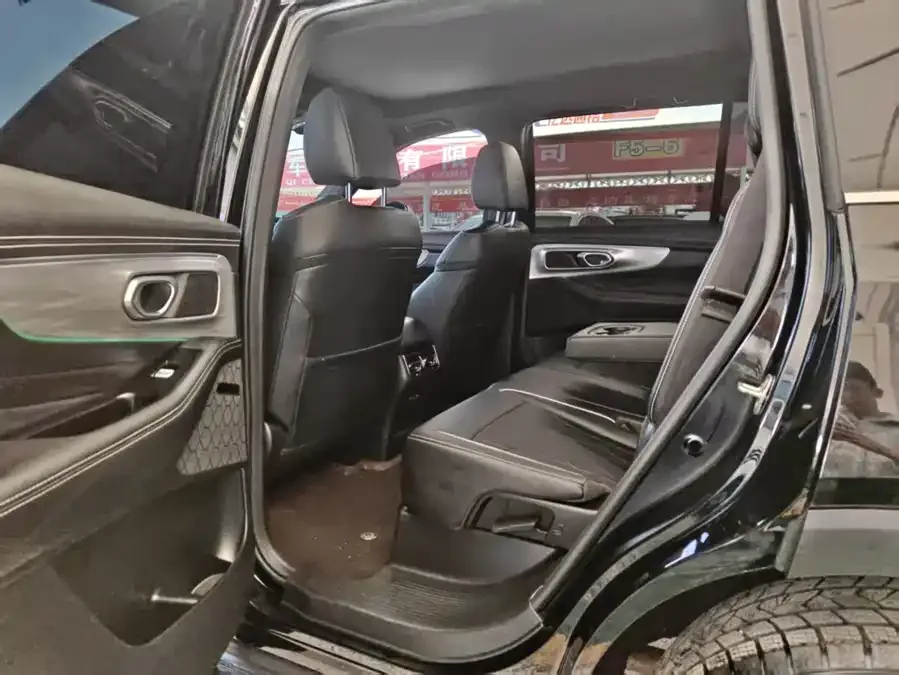 GAC Trumpchi GS8 Trumpchi GS8 2025 Pilot Series 2.0TGDI 2WD Luxury Edition 5 Seaters 2025 — миниатюра 2