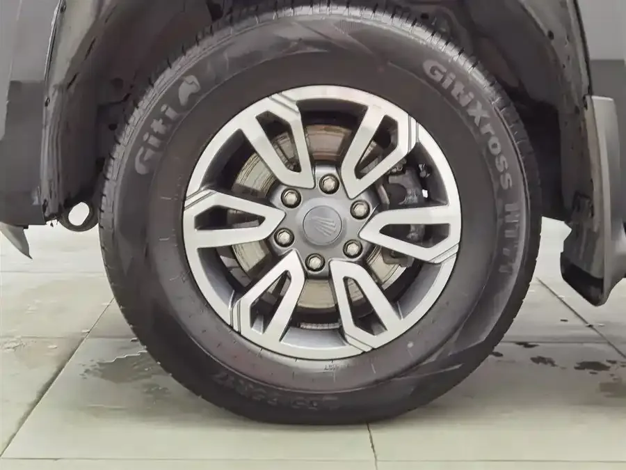 Jiangling Avenue 2023 Dadao Light Chaser 2.3T Diesel Automatic 4WD Standard Axle Supreme Edition 2023 — миниатюра 5