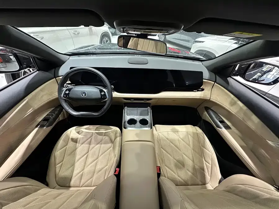 Changan CS75PLUS Changan CS75PLUS 2025 fourth-generation 1.5T New Blue Whale Smart Flagship Edition 2025 — миниатюра 5