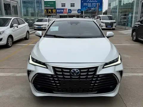 Toyota Avalon 2024 купить в Москве