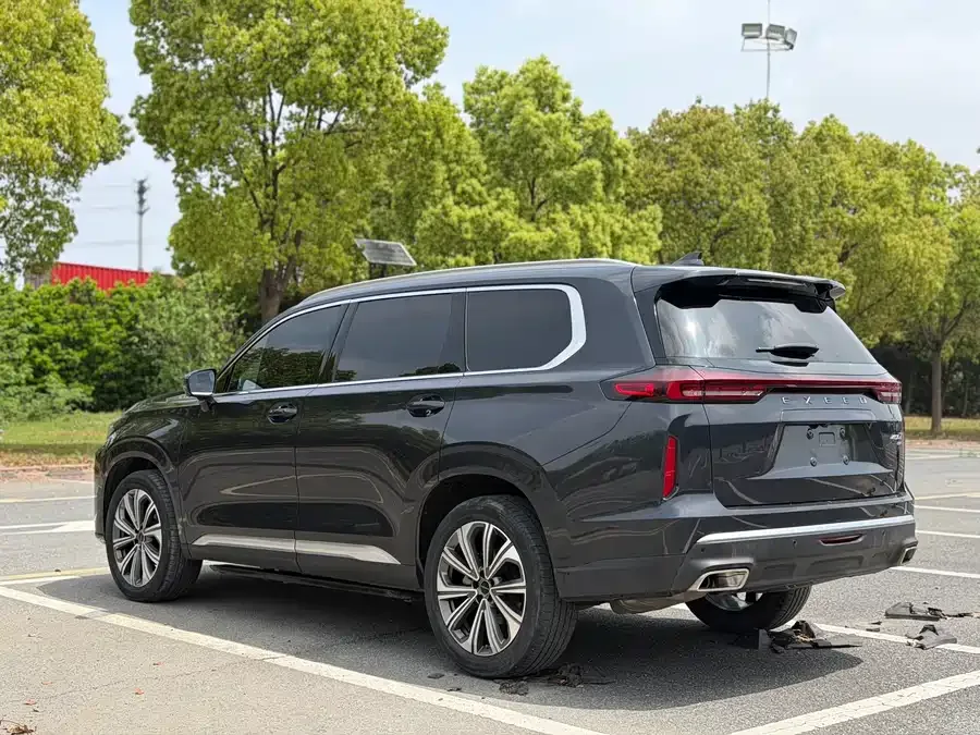 Exeed VX Xingtu Lanyue 2023 400T 4WD Star Edition 7 Seaters 2024 — миниатюра 2
