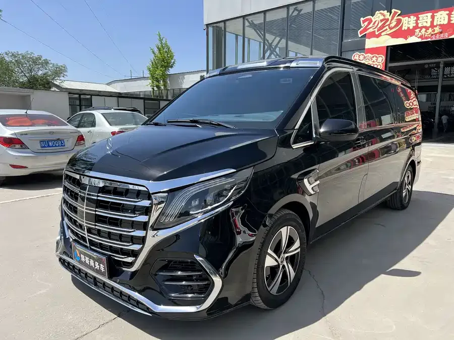 Mercedes-Benz Vito 2025