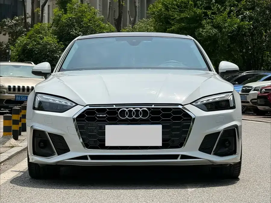 Audi A5 2023