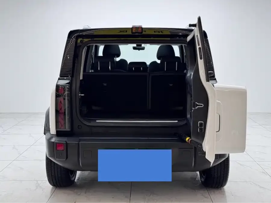 iCAR 03 iCAR 03 2024 472km 4WD long-range version 2024 — миниатюра 4