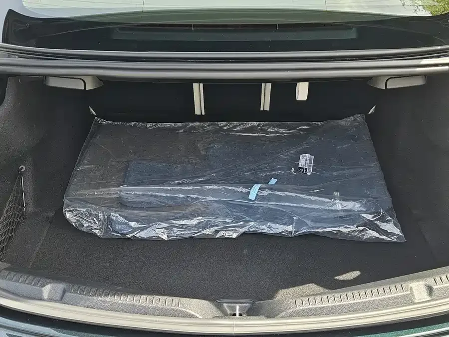Mercedes-Benz E-Class Mercedes-Benz E-Class (Imported) 2023 E 260 Coupe 2023 — миниатюра 5