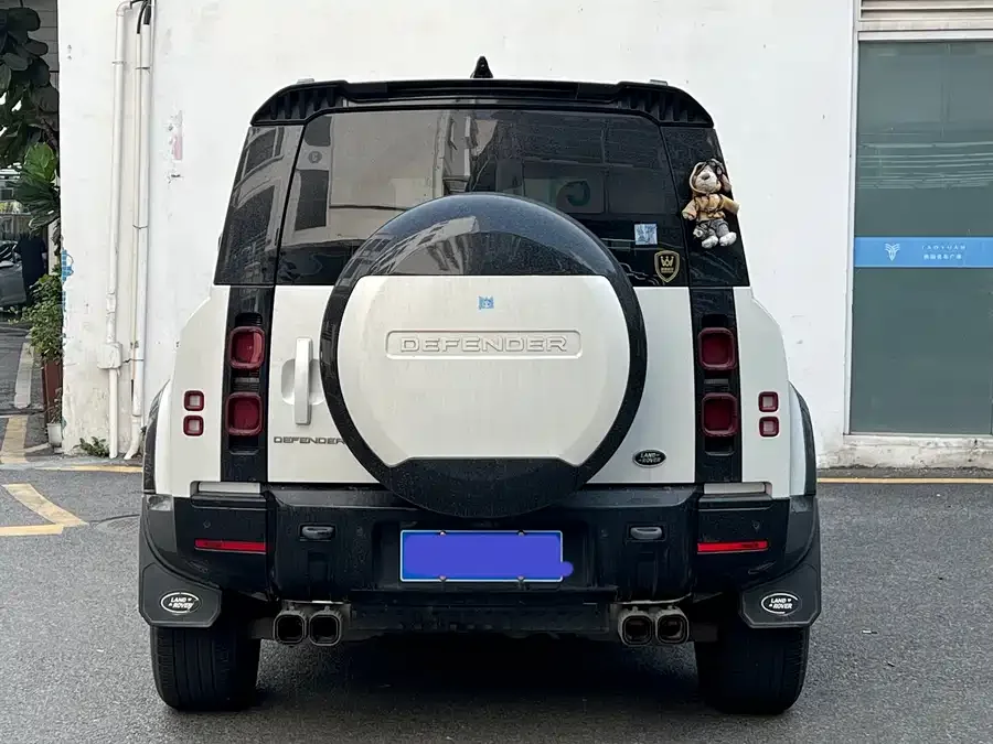 Land Rover guard Land Rover Defender 2025 110 3.0T P400 X-Dynamic HSE 2025 — миниатюра 5
