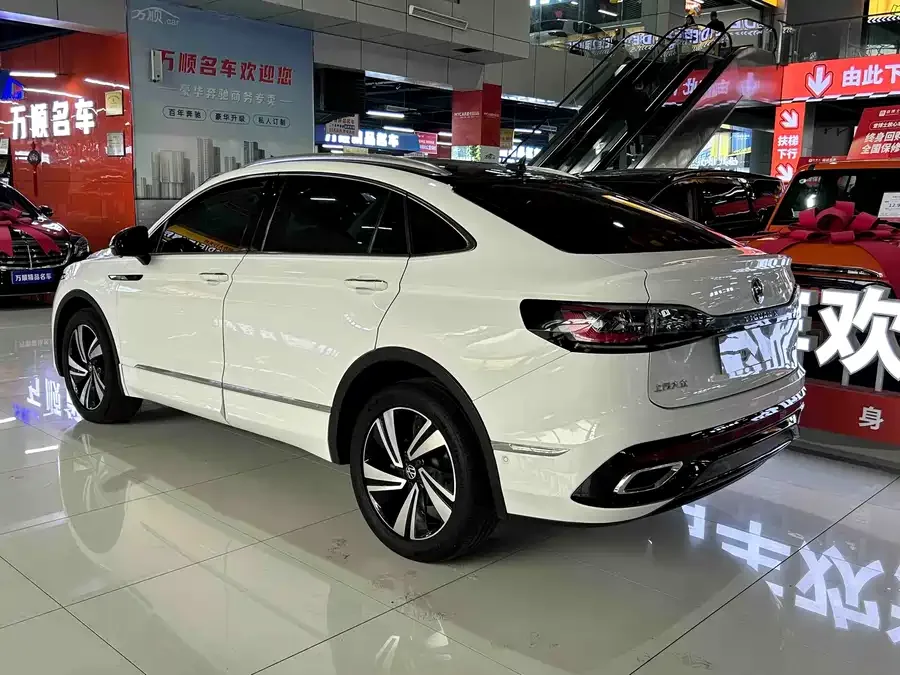 Volkswagen Tiguan X Tiguan X 2022 330TSI 2WD Flagship Edition 2023 — миниатюра 5