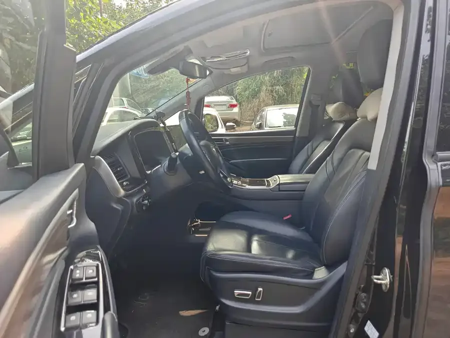 GAC Trumpchi M8 Trumpchi M8 2023 Lingxiu Series 390T Exclusive Edition 2022 — миниатюра 2