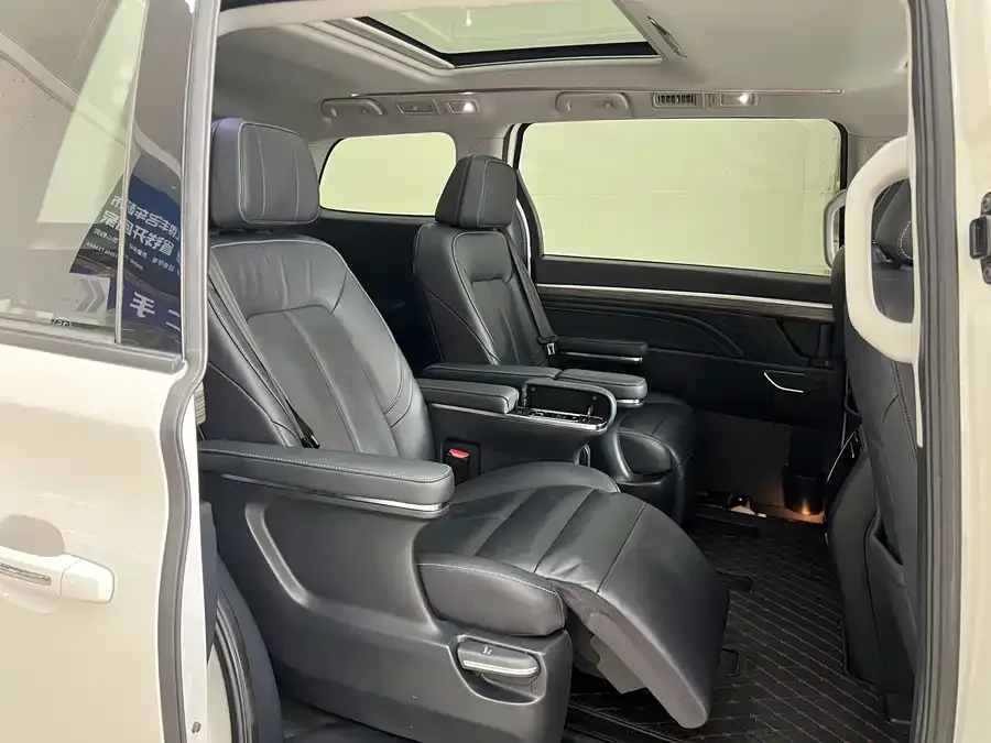 GAC Trumpchi M8 Trumpchi M8 2021 Lead Show Series 390T Extreme Edition 2022 — миниатюра 4