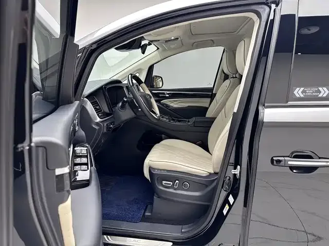 GAC Trumpchi M8 Trumpchi M8 2021 Master Series 390T Four-seat Royal Edition 2022 — миниатюра 5