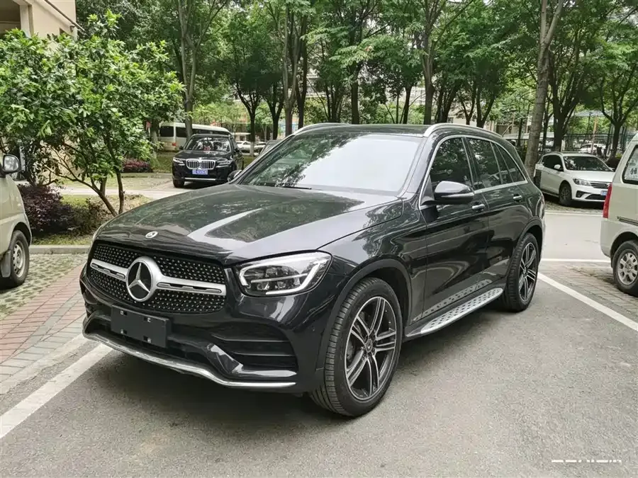 Mercedes-Benz GLC-Class 2023