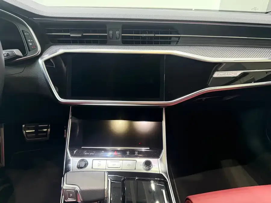 Audi A7L 2023 45 TFSI quattro S-line Shadow Warrior Edition 2023 — миниатюра 3