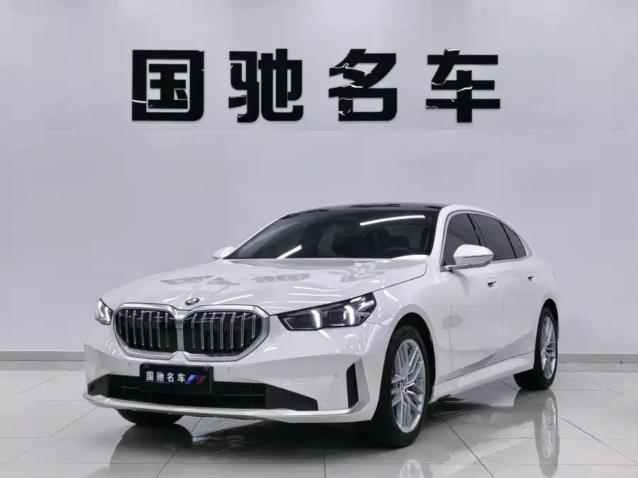 BMW 5 Series 2024