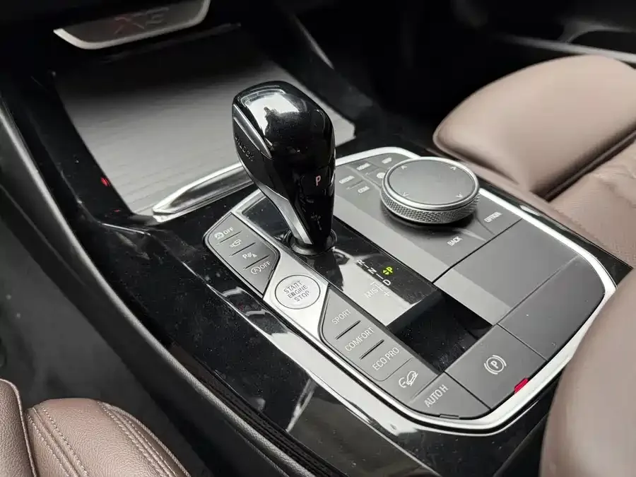 BMW X3 2023 xDrive30i Exclusive M Night Edition 2023 — миниатюра 4
