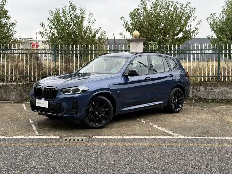 BMW X3 2023 xDrive30i Exclusive M Night Edition 2023 — фото 1, купить с доставкой в Москву