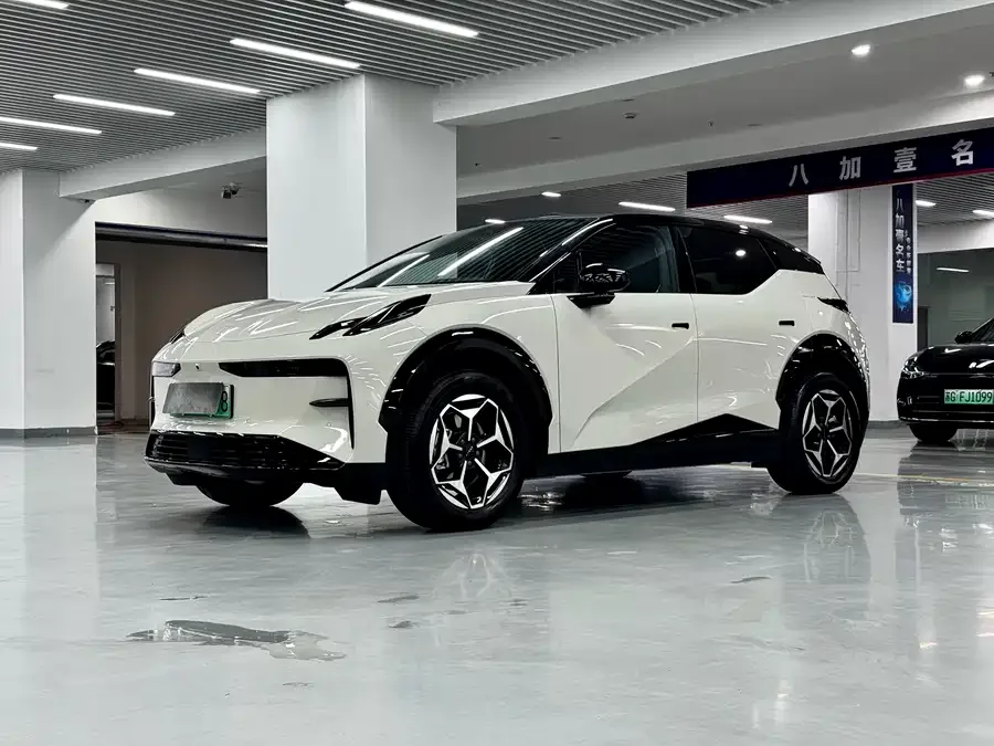 Zeekr X Zeekr X 2025 five-seat rear-wheel drive version 2024 — фото 1, купить с доставкой в Москву