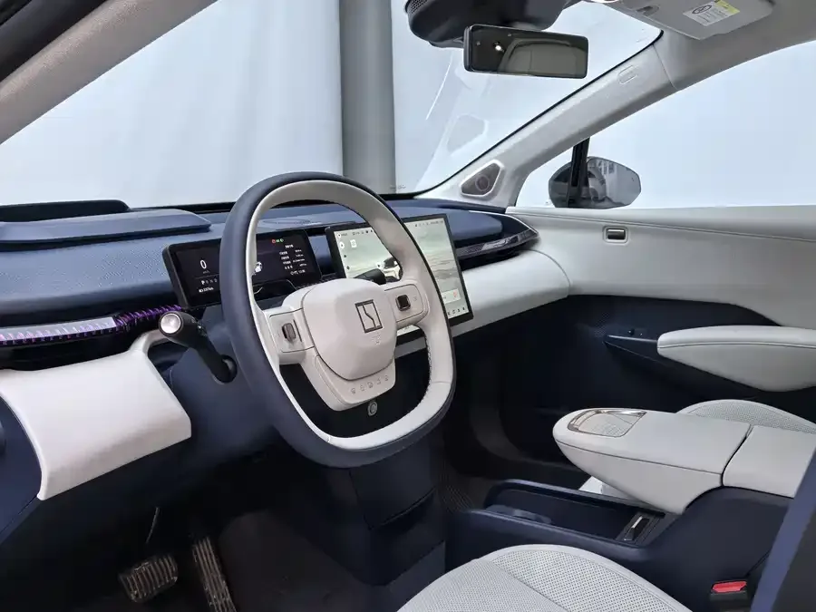 Zeekr X Zeekr X 2025 four-seat rear-wheel drive cube version 2024 — миниатюра 3