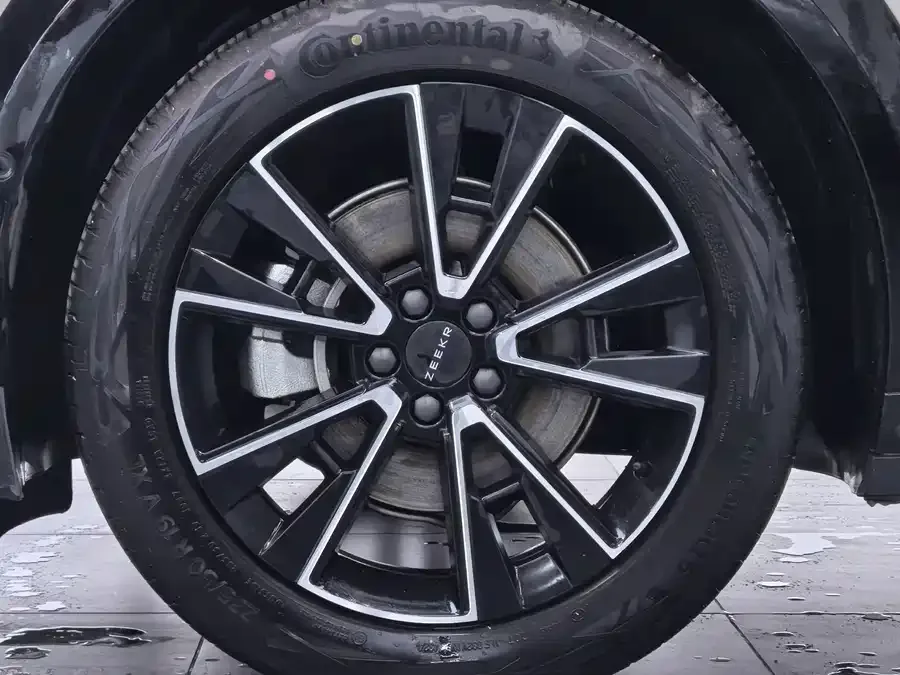 Zeekr X Zeekr X 2025 four-seat rear-wheel drive cube version 2024 — миниатюра 5