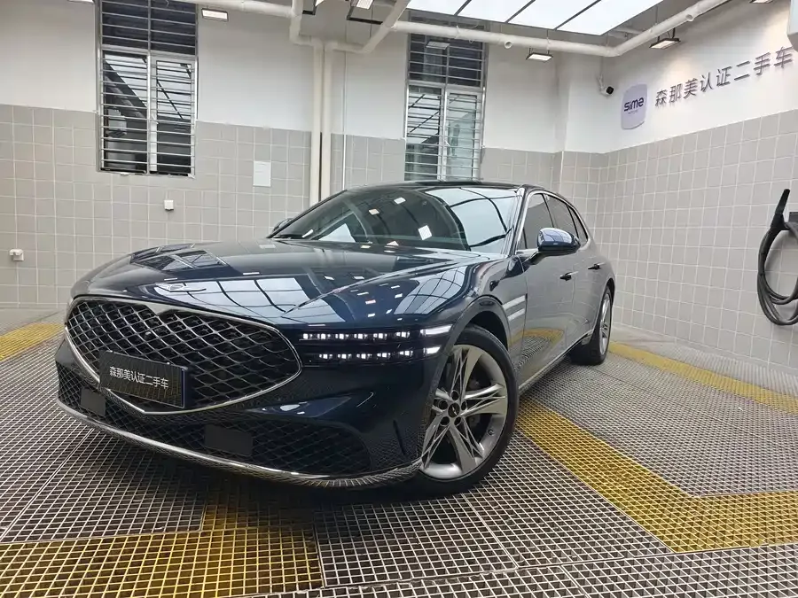 Genesis G90 2023