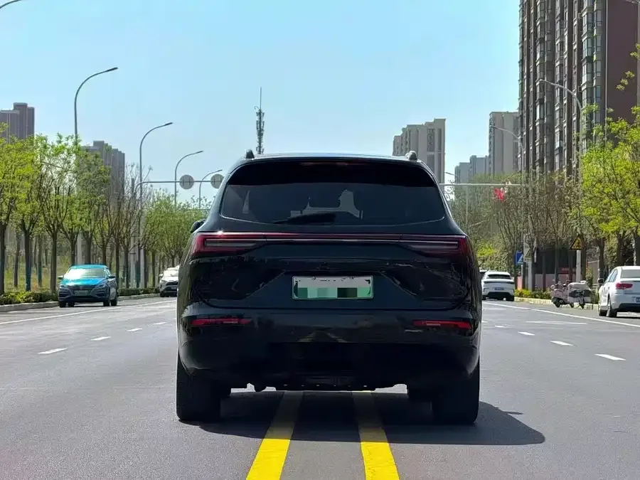 AITO M7 Wenjie M7 2024 1.5T Intelligent Driving Rear-wheel Drive Pro Edition 6 Seaters 2024 — миниатюра 5