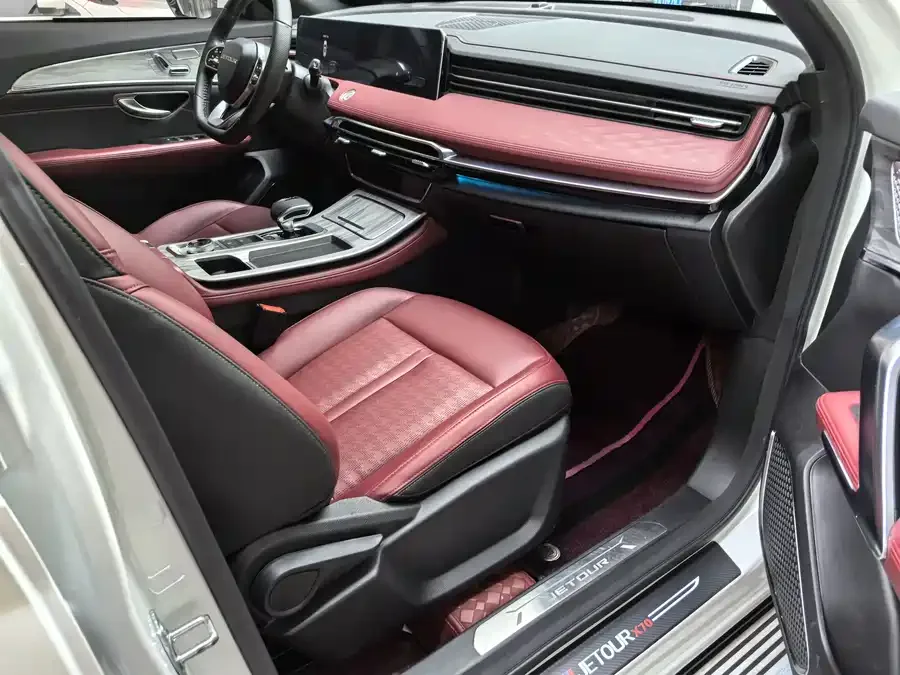 Jetour X70 PRO JETOUR X70 PRO 2023 1.5T DCT Comfort Edition 7 Seaters 2024 — миниатюра 3