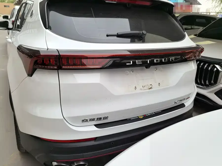 Jetour X70 PRO JETOUR X70 PRO 2023 1.5T DCT Comfort Edition 7 Seaters 2024 — миниатюра 5