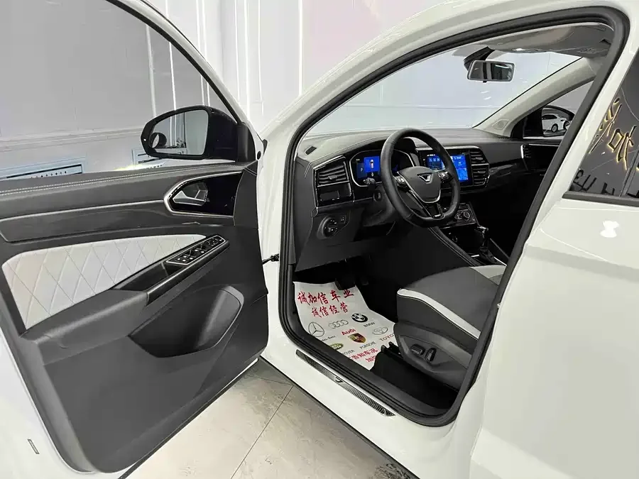 Jetta VS7 Jetta VS7 2022 280TSI Automatic High-gloss Enjoyment Edition 2023 — миниатюра 4