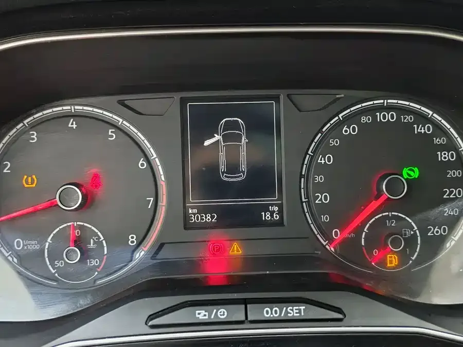 Jetta VS7 Jetta VS7 2023 280TSI automatic aggressive version 2023 — миниатюра 4