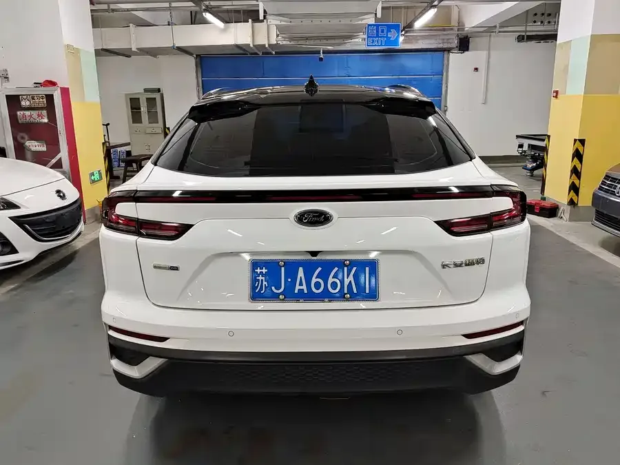 Ford EVOS EVOS 2022 EcoBoost 245 Fashion Edition 2022 — миниатюра 2