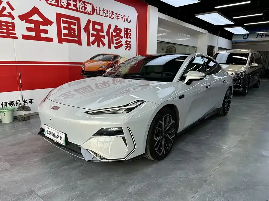 Geely Galaxy E8 2025