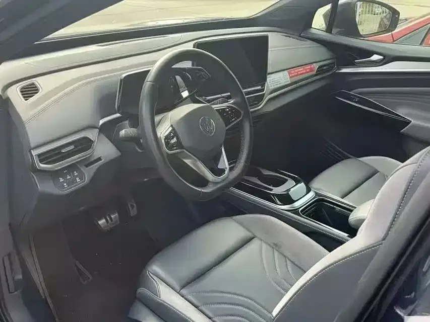 Geely Galaxy Star 8 Galaxy Star 8 2025 130km EM-i Flagship Edition 2025 — миниатюра 4