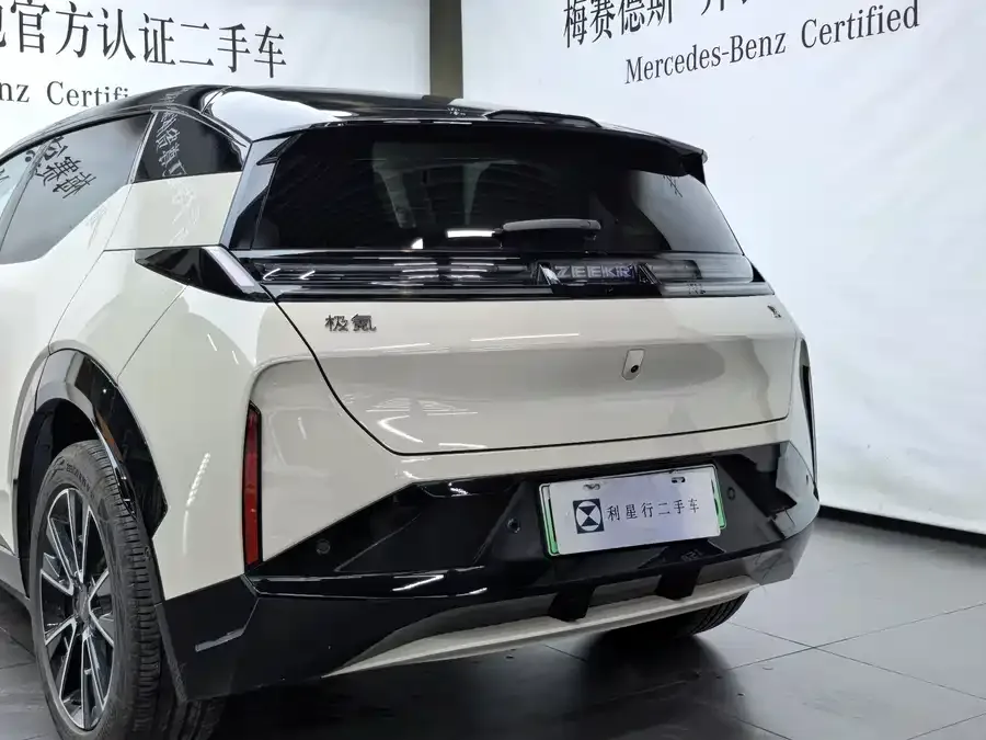 Zeekr X Zeekr X 2025 four-seat rear-wheel drive cube version 2024 — миниатюра 5