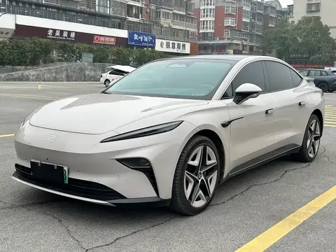 Roewe Feifan F7 2023 buy in Moscow