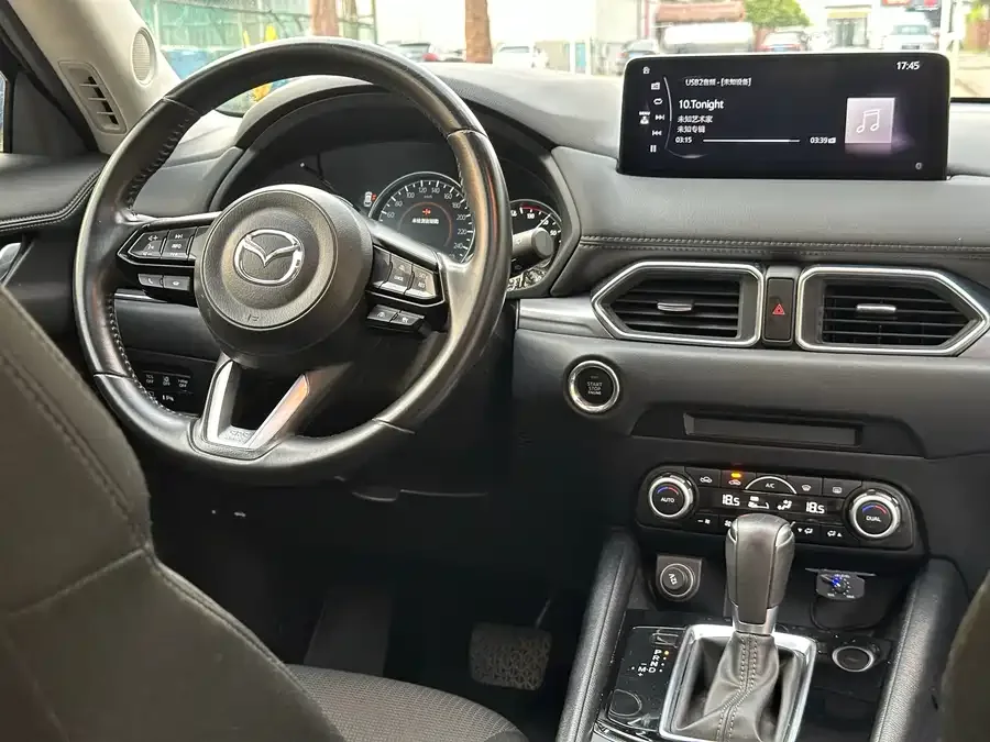 Mazda CX5 2022 2.0L Automatic 2WD Smart Edition 2023 — миниатюра 3